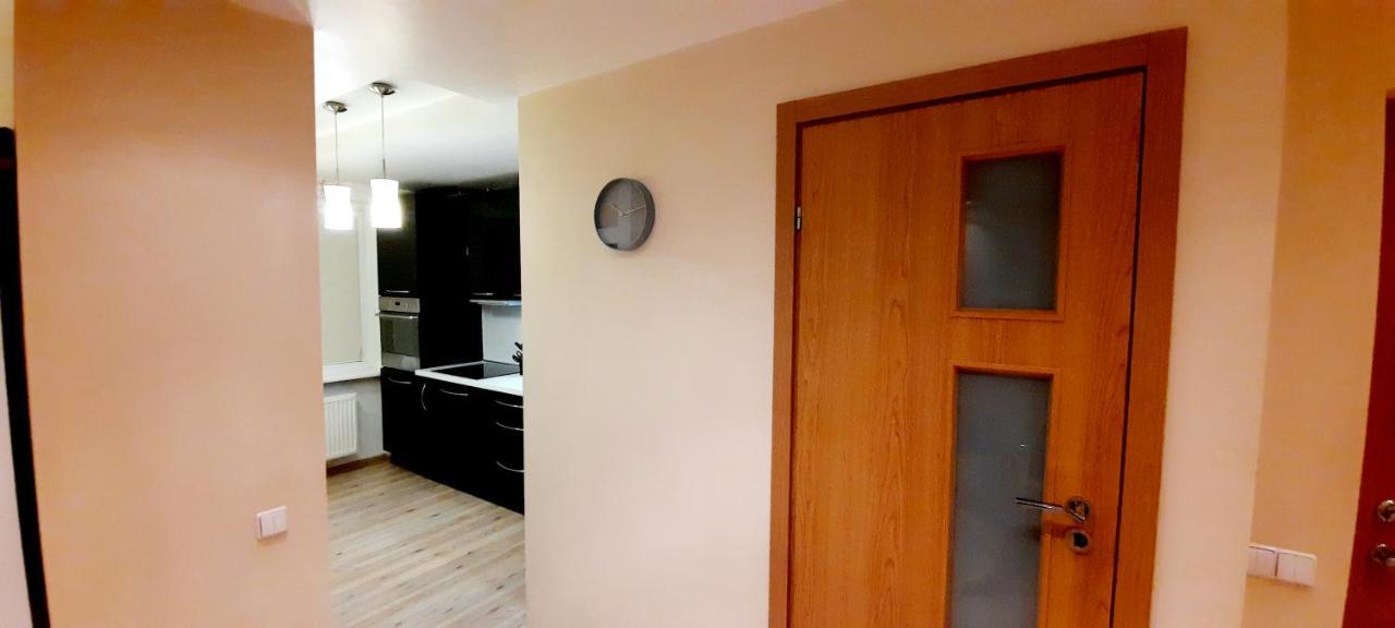 M&M Apartment VI Self Check-In Panevezys Luaran gambar