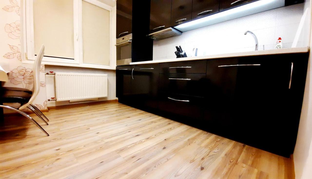 M&M Apartment VI Self Check-In Panevezys Luaran gambar