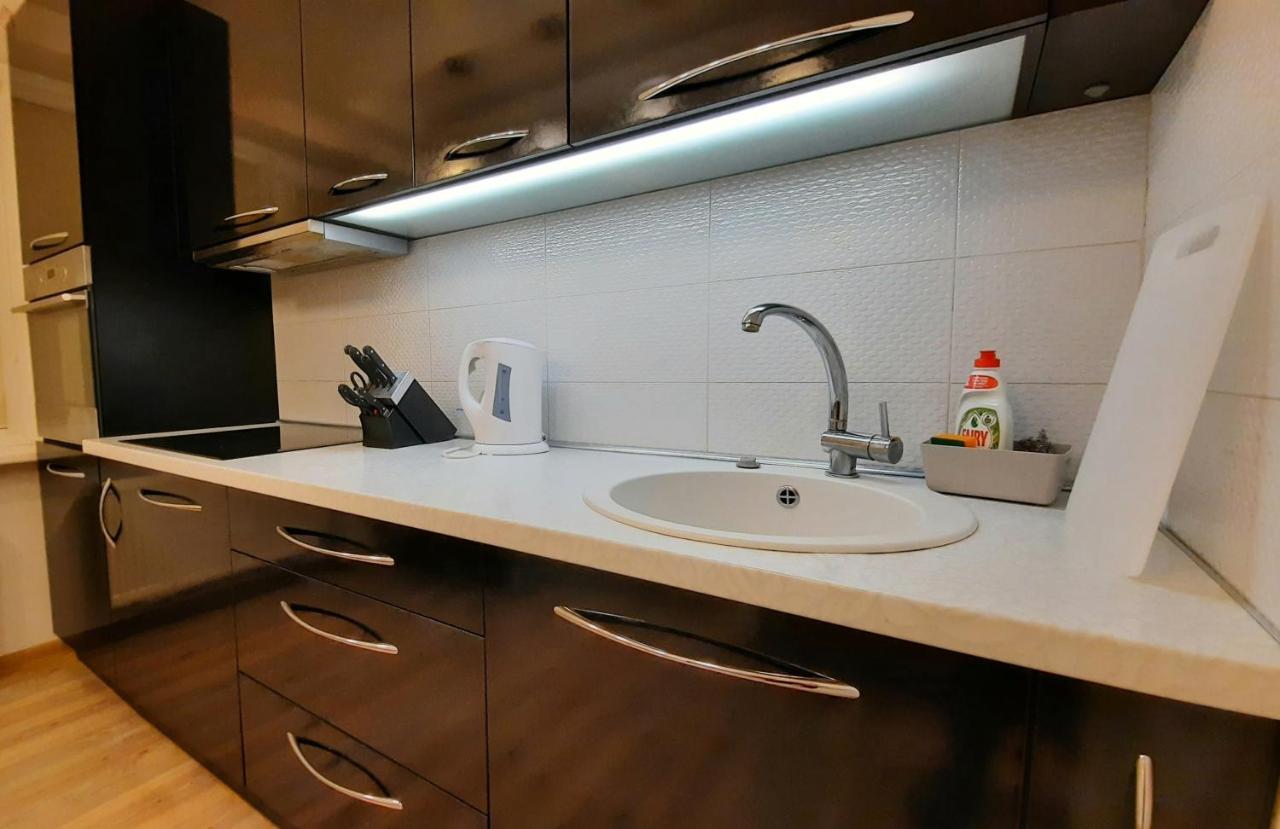 M&M Apartment VI Self Check-In Panevezys Luaran gambar